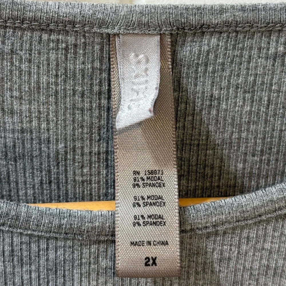 SKIMS Ribbed Basic Long Sleeve Tee Shirt Size 2X Casual Relaxed Fit Dark Gray - Picture 4 of 4